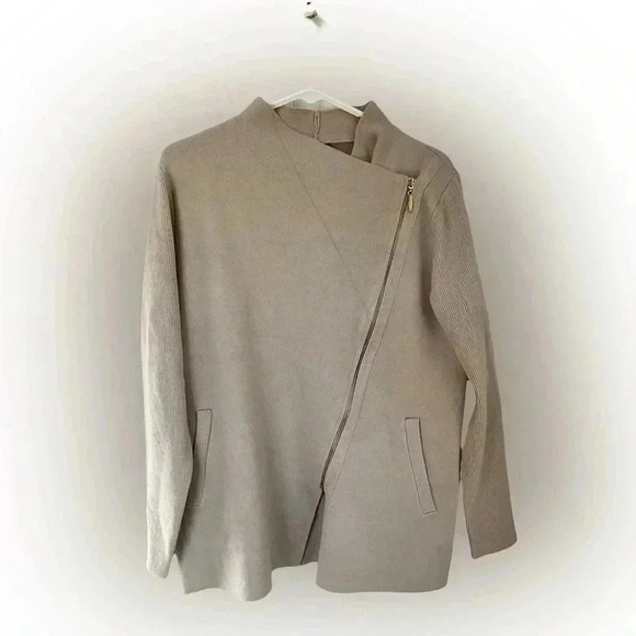 Cynthia Rowley Asymmetrical Full Zip Cardigan Sweater Tan  women’s size M - Picture 1 of 3